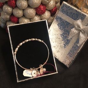 Kids bangles 925/SS *great 🎁 for Christmas 🎄*